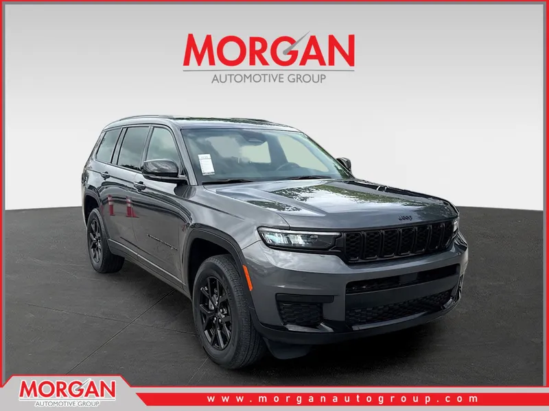 2024 Jeep Grand Cherokee L Altitude in Baltic Gray Metallic Clearcoat — front three-quarter view