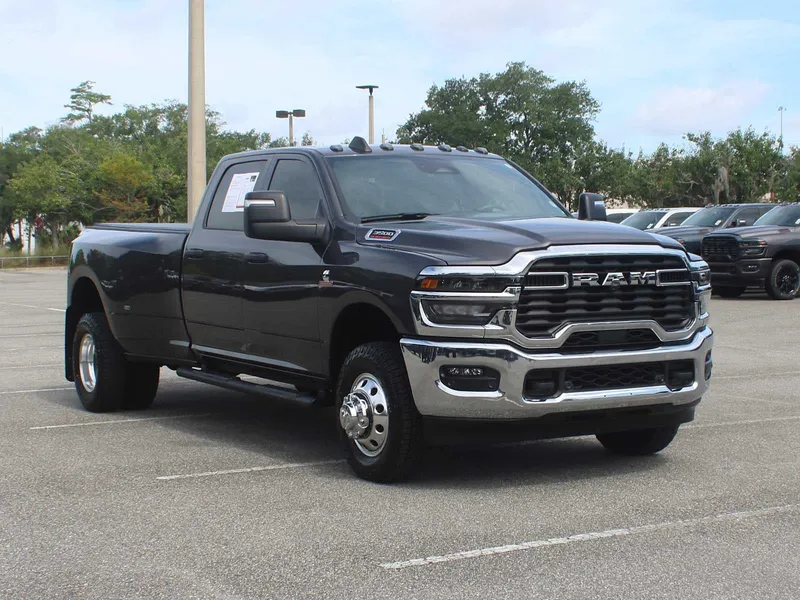 2025 RAM 3500 Tradesman in Granite Crystal Metallic Clearcoat — front three-quarter view