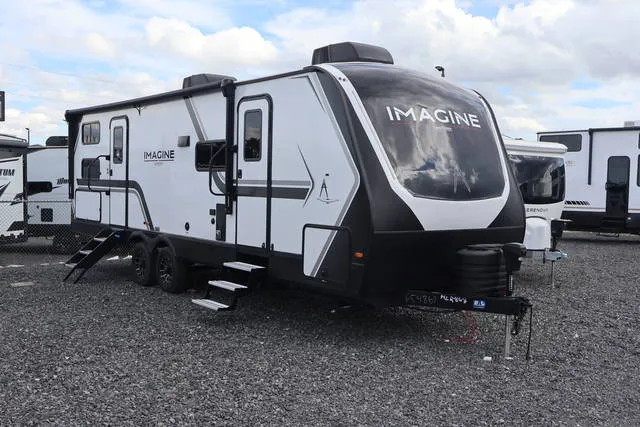 2025 Grand Design Imagine 2800BH — front three-quarter view