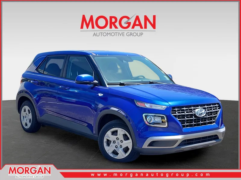2020 Hyundai Venue SE in Blue — front three-quarter view