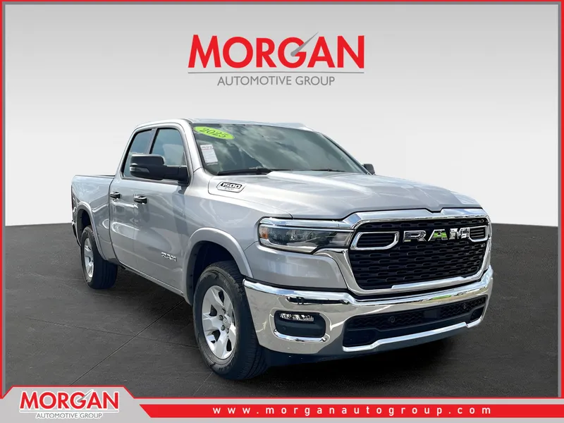 2025 Ram 1500 Big Horn/Lone Star in Silver — front three-quarter view