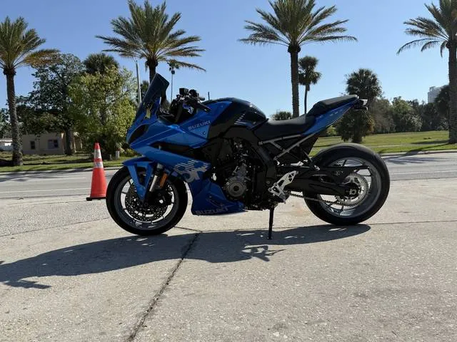 2024 Suzuki GSX-8R — front three-quarter view
