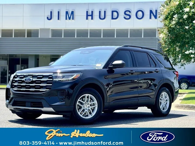 2026 Ford Explorer Active in Black Metallic — front three-quarter view