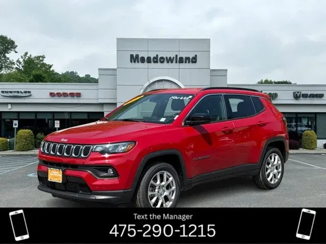2023 Jeep Compass Latitude Lux in Redline Pearlcoat — front three-quarter view