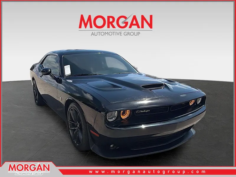 2019 Dodge Challenger R/T Scat Pack in Pitch Black Clearcoat — front three-quarter view