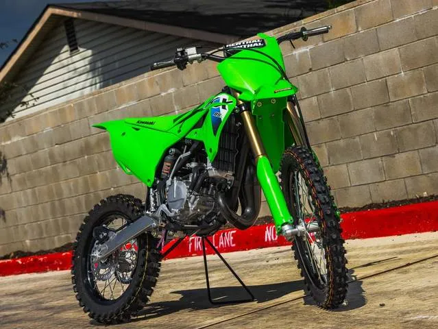 2026 Kawasaki KX™85 L — front three-quarter view