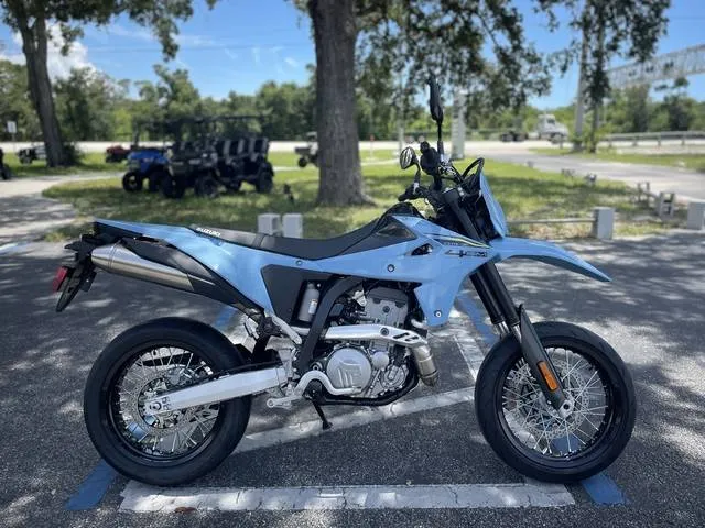 2025 Suzuki DR-Z4SM — front three-quarter view