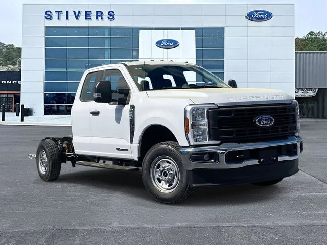 2026 Ford F-250SD XL in White — front three-quarter view