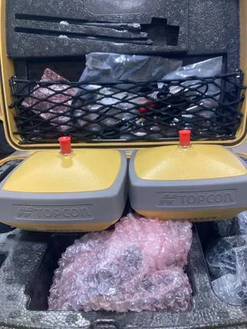 2024 Topcon HiPer VR — front three-quarter view