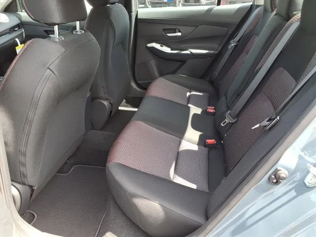 2026 Nissan Sentra — detail view