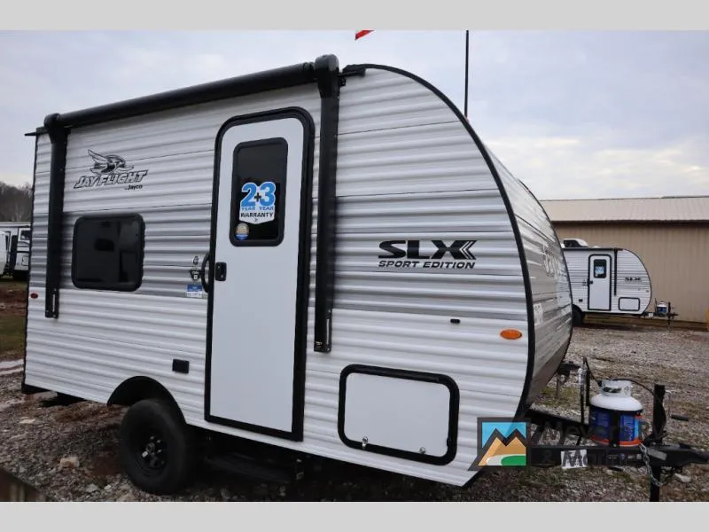 2026 Jayco Jay Flight SLX 130BH — front three-quarter view