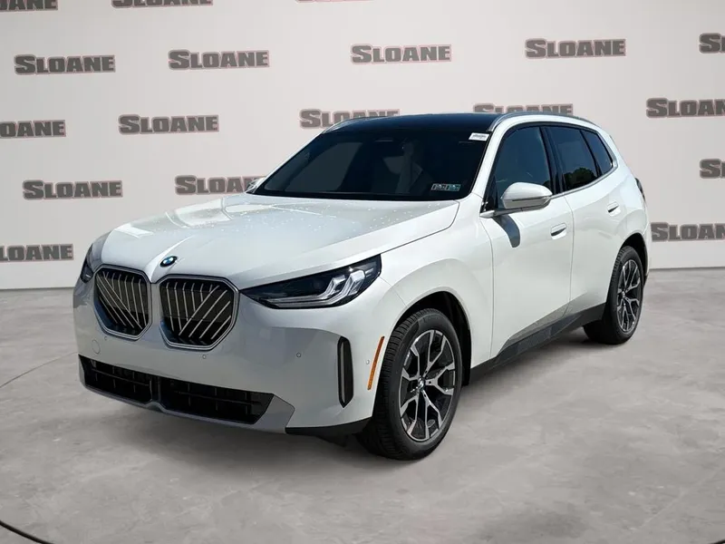 2026 BMW X3 30 xDrive in Mineral White Metallic — front three-quarter view