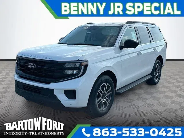 2026 Ford Expedition Active in White Metallic — front three-quarter view