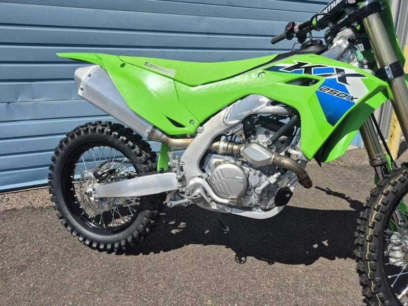 2026 Kawasaki KX250X — photo 9 view