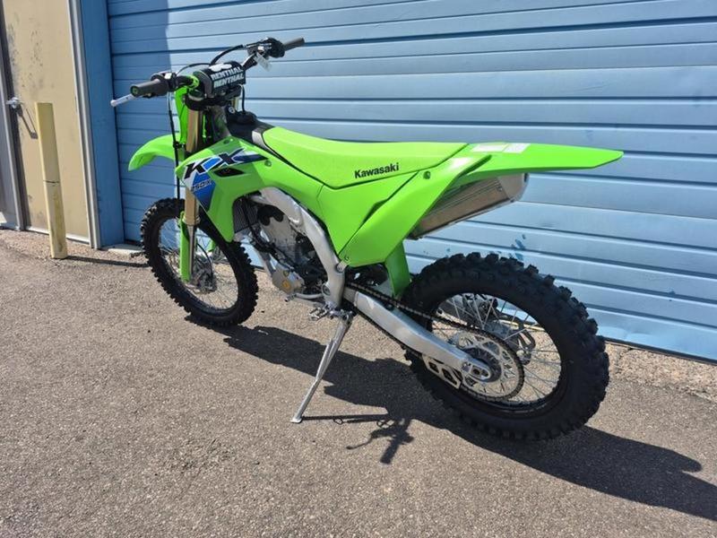 2026 Kawasaki KX250X — engine compartment view