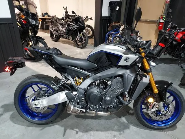 2026 Yamaha MT-09 SP — front three-quarter view