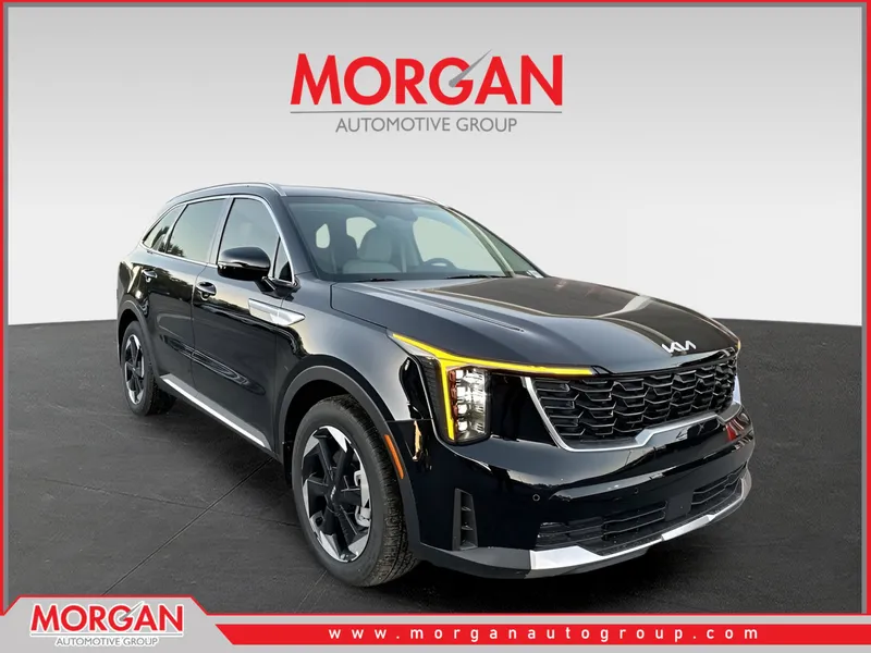 2026 Kia Sorento Hybrid EX in Aurora Black Pearl — front three-quarter view