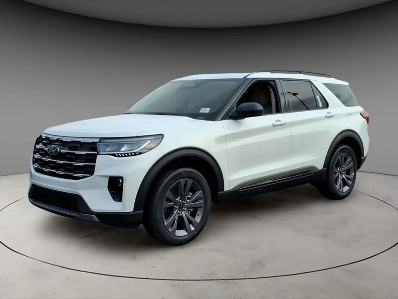 2026 Ford Explorer Active in White Metallic — front three-quarter view