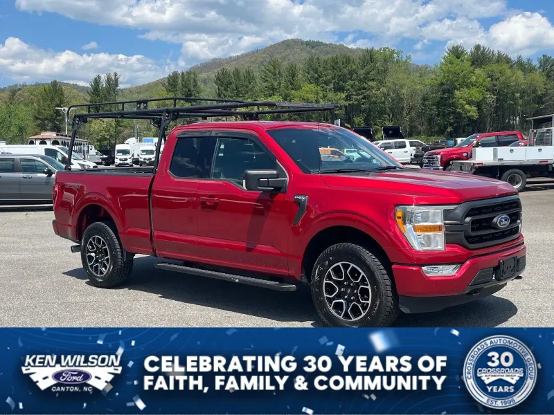 2021 Ford F-150 XLT — front three-quarter view