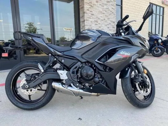 2026 Kawasaki Ninja® 650 — front three-quarter view