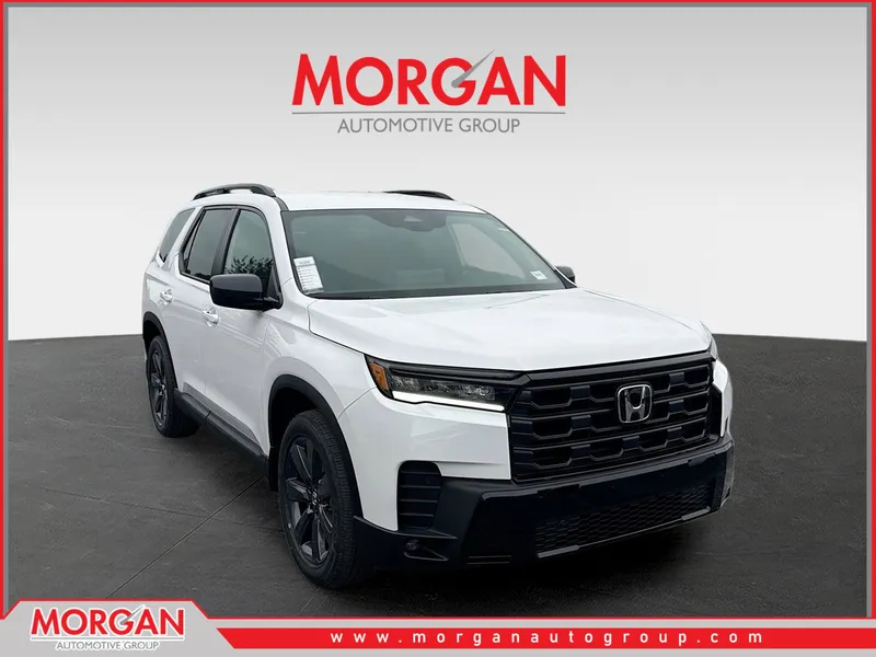 2026 Honda Pilot Sport in Platinum White Pearl — front three-quarter view