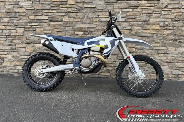 2026 Husqvarna® FX 350 — front three-quarter view