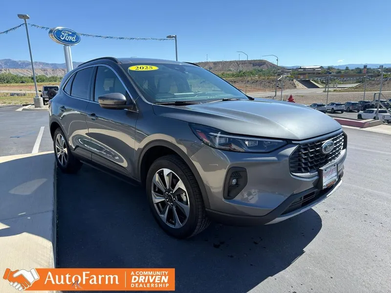 2025 Ford Escape Platinum in Carbonized Gray Metallic — front three-quarter view