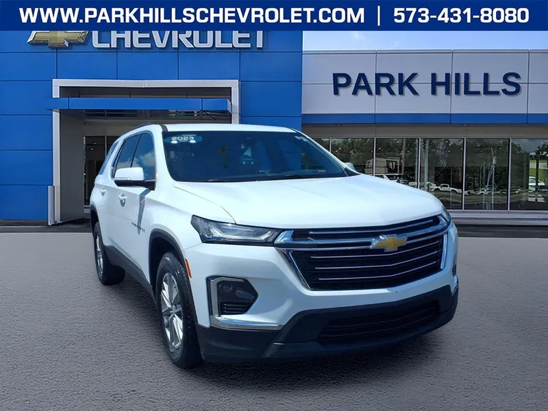 2023 Chevrolet Traverse 2FL in Summit White — front three-quarter view
