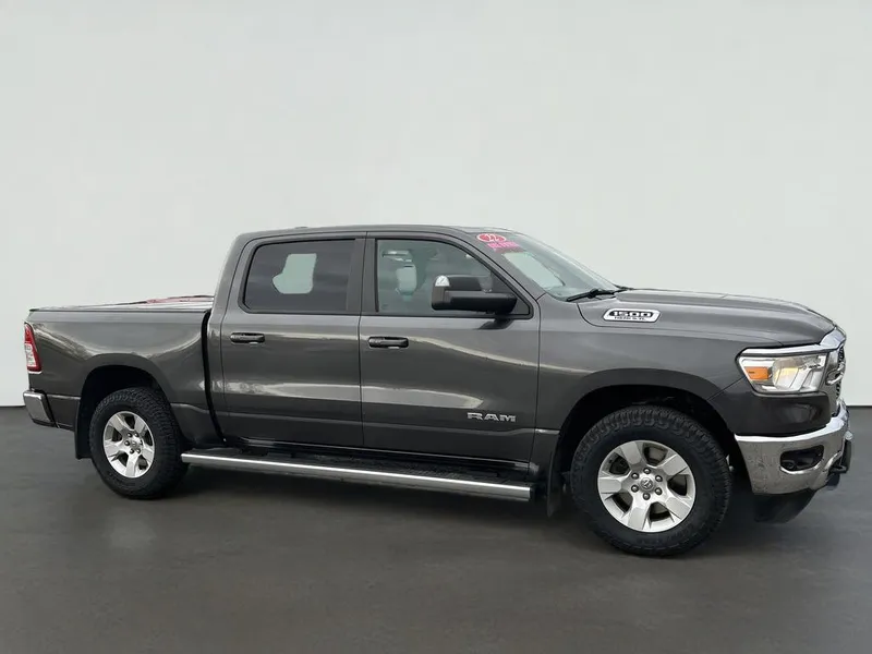 2022 RAM 1500 Big Horn in Granite Crystal Metallic Clearcoat — front three-quarter view