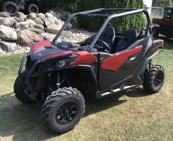 2024 Can-Am® Maverick Trail DPS 1000 — front three-quarter view
