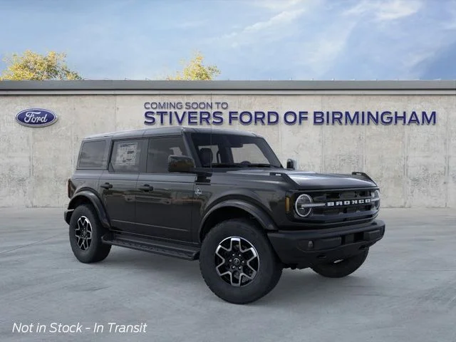 2026 Ford Bronco Outer Banks in Shadow Black — front three-quarter view
