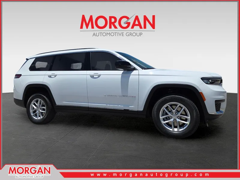 2026 Jeep Grand Cherokee L Laredo in White/off-white — front three-quarter view