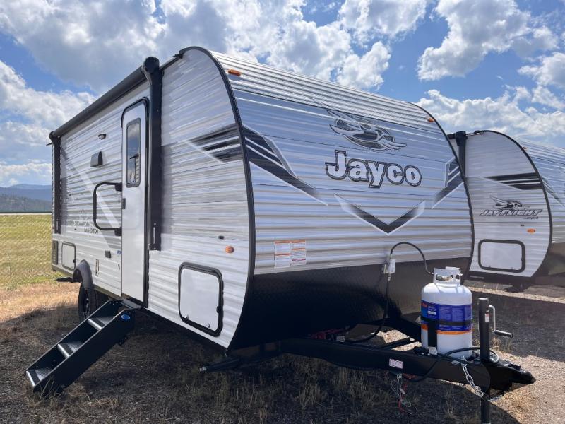 2026 Jayco Jay Flight SLX — front three-quarter view