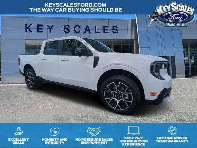 2026 Ford Maverick Lariat in Oxford White — front three-quarter view