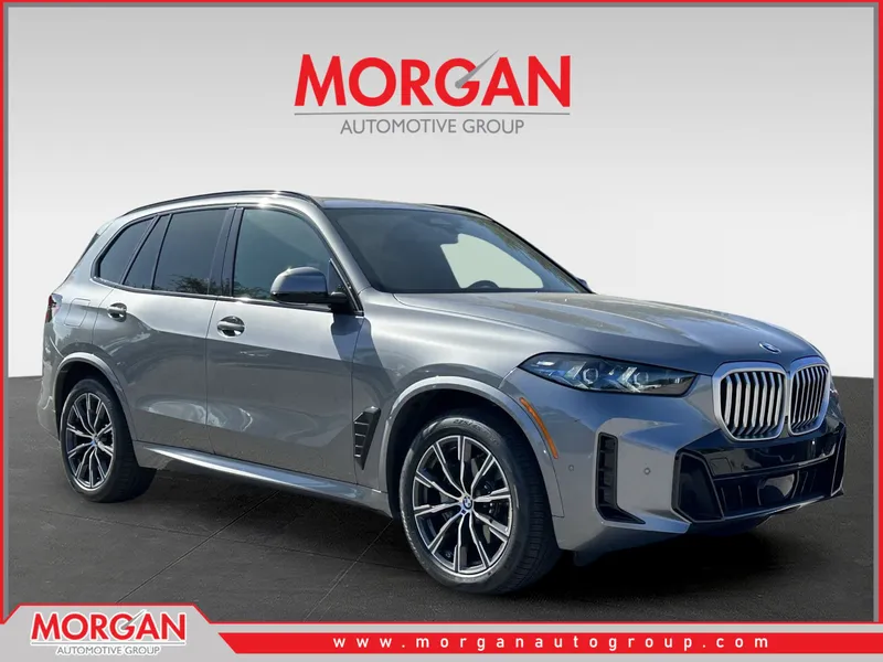 2025 BMW X5 xDrive40i in Gray — front three-quarter view