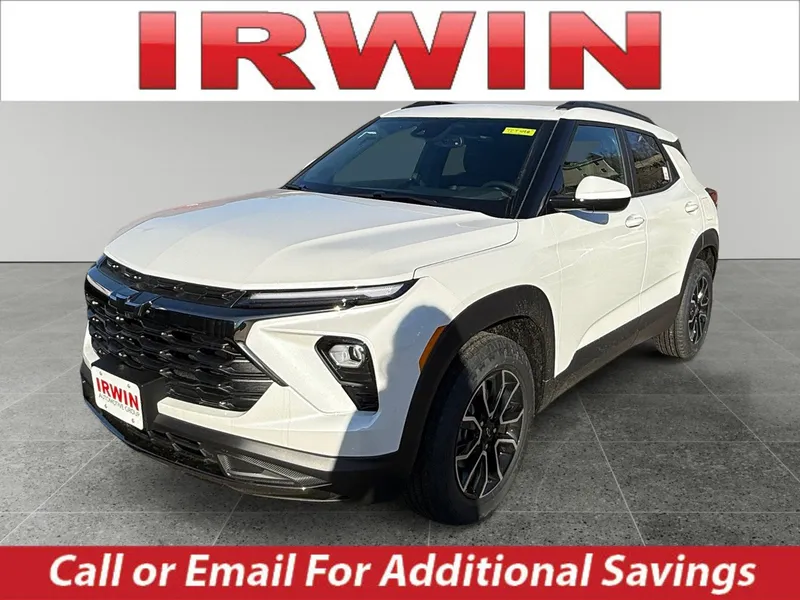 2026 Chevrolet Trailblazer ACTIV in Iridescent Pearl Tricoat — front three-quarter view