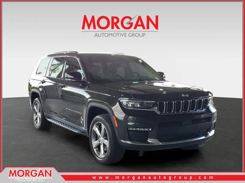 2022 Jeep Grand Cherokee L Limited in Rocky Mountain Pearlcoat — front three-quarter view