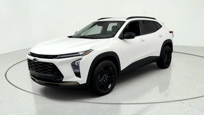 2024 Chevrolet Trax ACTIV in Summit White — front three-quarter view