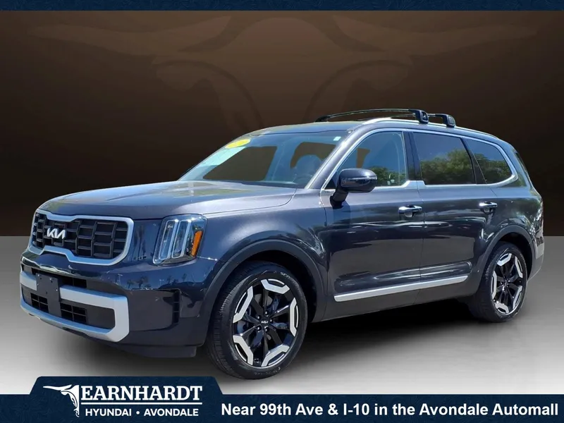 2025 Kia Telluride S in Panthera Metal — front three-quarter view