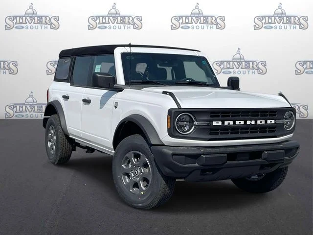 2026 Ford Bronco Big Bend in White — front three-quarter view