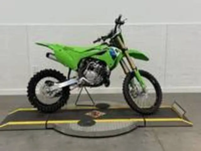 2026 Kawasaki KX™112 — front three-quarter view
