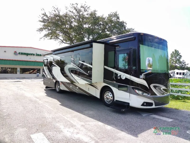 2016 Tiffin Motorhomes Phaeton — front three-quarter view