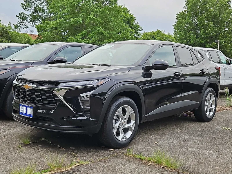 2026 Chevrolet Trax LS in Mosaic Black Metallic — front three-quarter view
