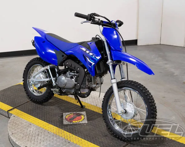 2026 Yamaha TT-R110E — front three-quarter view