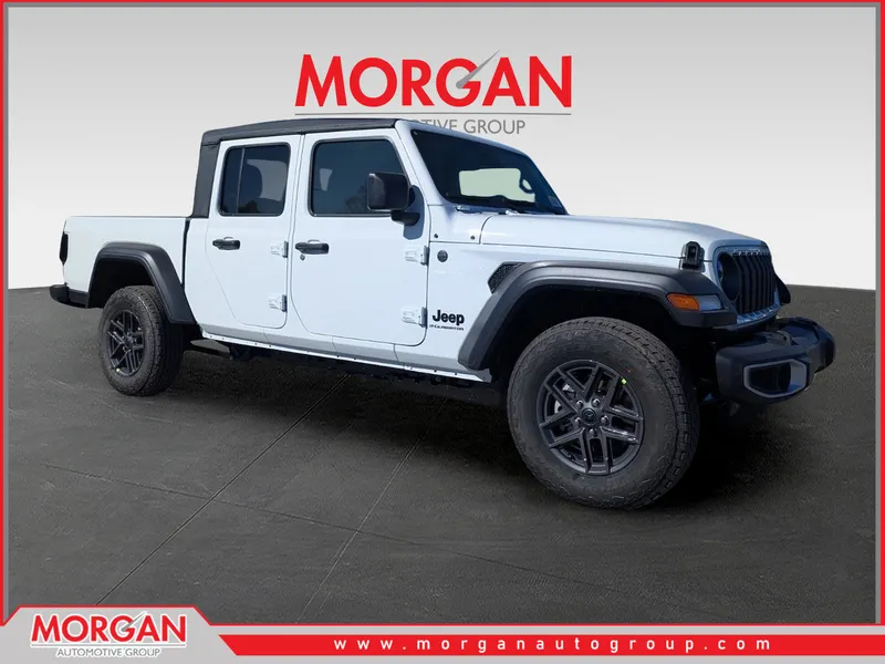 2026 Jeep Gladiator Sport S in White/off-white — front three-quarter view