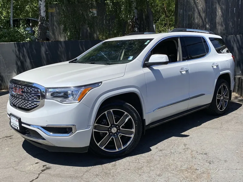 2017 GMC Acadia Denali in White Frost Tricoat — front three-quarter view