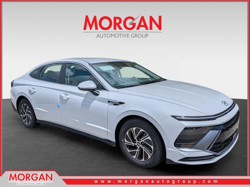 2026 Hyundai SONATA SEL Sport in Serenity White — front three-quarter view