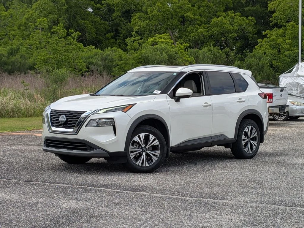 2023 Nissan Rogue SV in White — front three-quarter view