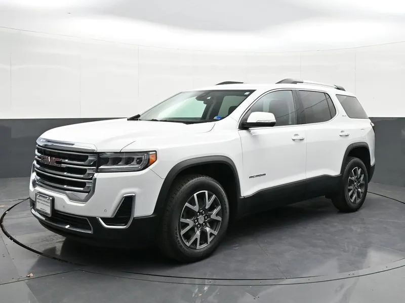 2023 GMC Acadia SLE in Summit White — front three-quarter view