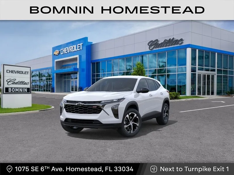 2026 Chevrolet Trax 1RS in Summit White — front three-quarter view